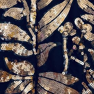 Evening/cocktail gown.